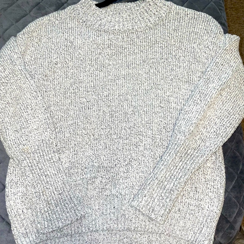 Grey sweater